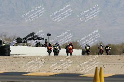 media/Apr-20-2025-CVMA (Sun) [[39090e8767]]/Race 5-Amateur Supersport Open/